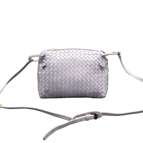 Bottega Veneta Camera Case Lambskin Intrecciato Nappa Light Purple