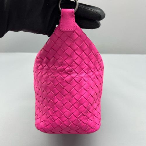 Bottega Veneta Hobo Lambskin Intrecciato Nappa Fuchsia Bottega Veneta Hobo Lambskin Intrecciato Nappa Fuchsia