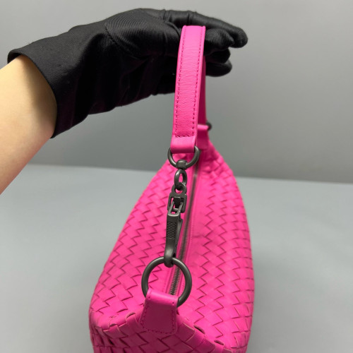 Bottega Veneta Hobo Lambskin Intrecciato Nappa Fuchsia Bottega Veneta Hobo Lambskin Intrecciato Nappa Fuchsia