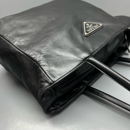 Prada Tote Bag Lambskin Black
