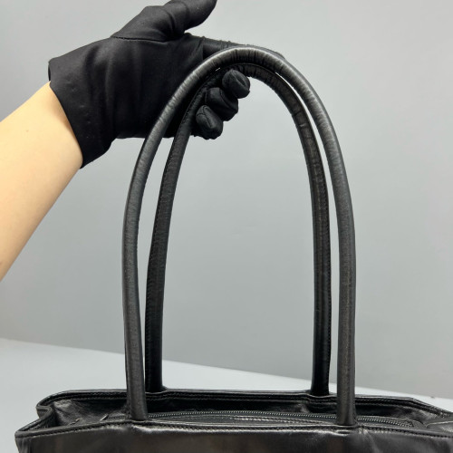 Prada Tote Bag Lambskin Black