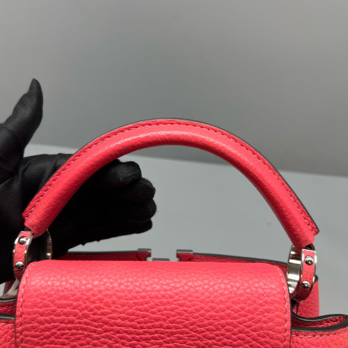 Louis Vuitton Capucines BB Calfskin Pink