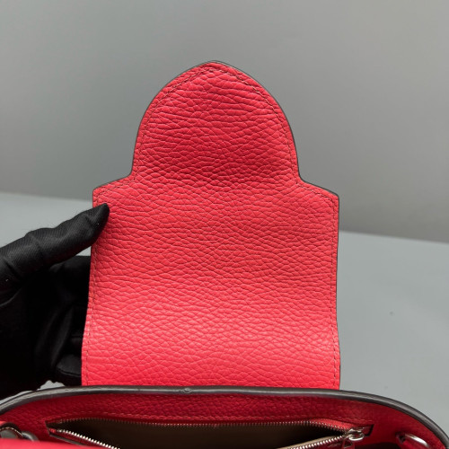 Louis Vuitton Capucines BB Calfskin Pink