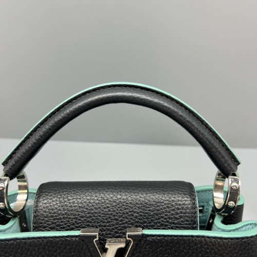 Louis Vuitton Capucines BB Calfskin Black
