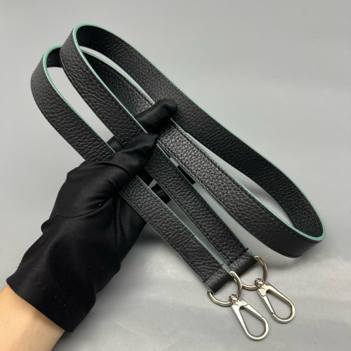 Louis Vuitton Capucines BB Calfskin Black