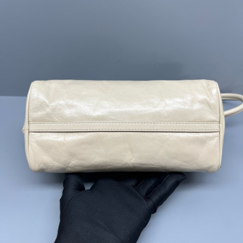 Miu Miu Shoulder Bag Calfskin Beige Mystic White Miu Miu Shoulder Bag Calfskin Beige Mystic White