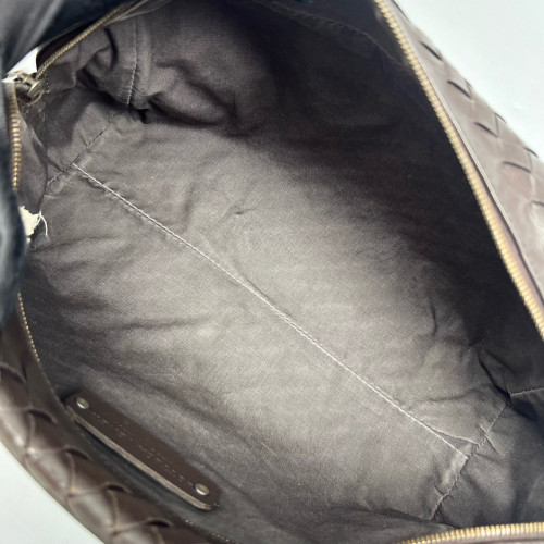 Bottega Veneta Clutch Calfskin Intrecciato Dark Brown