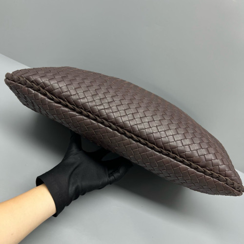 Bottega Veneta Large Veneta Hobo Calfskin Intrecciato Dark Brown