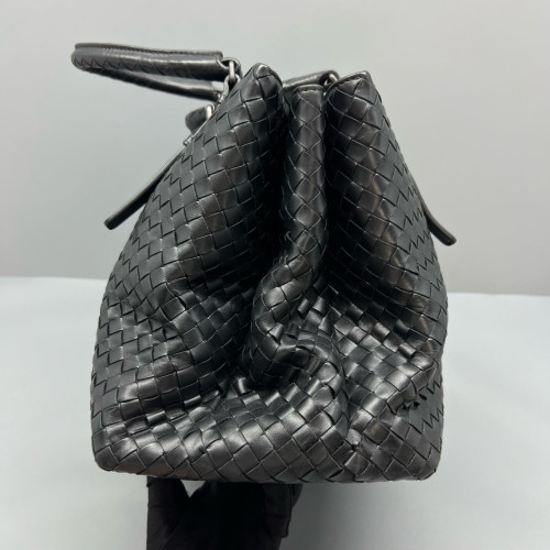 Bottega Veneta Large Roma Tote Bag Calfskin Intrecciato Black