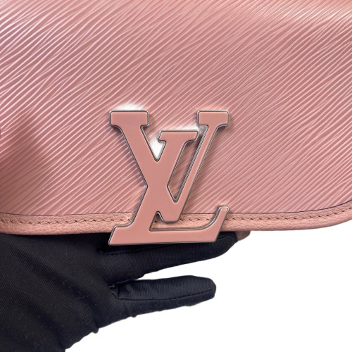 Louis Vuitton Buci Shoulder Bag Epi Pink