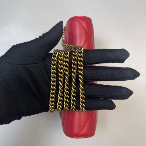 Gucci Chevron GG Marmont Chain Wallet Calfskin Red Gucci Chevron GG Marmont Chain Wallet Calfskin Red