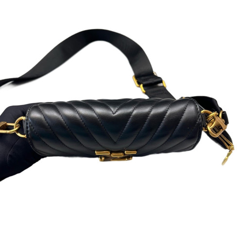 Louis Vuitton New Wave Multi Pochette Calfskin Black Louis Vuitton New Wave Multi Pochette Calfskin Black