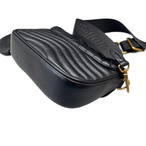 Louis Vuitton New Wave Multi Pochette Calfskin Black Louis Vuitton New Wave Multi Pochette Calfskin Black