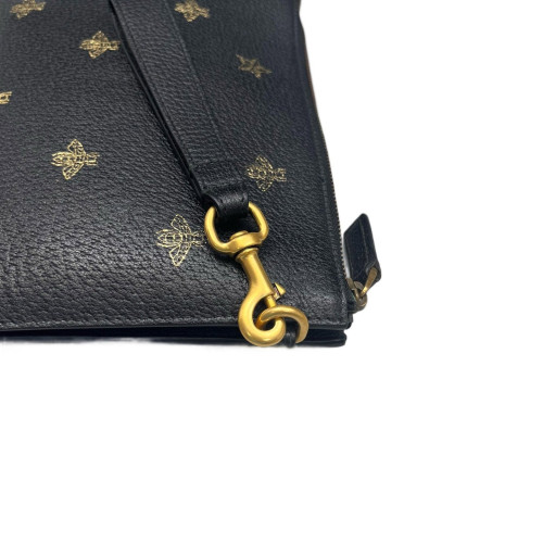 Gucci Clutch Grained Calfskin Black Gold