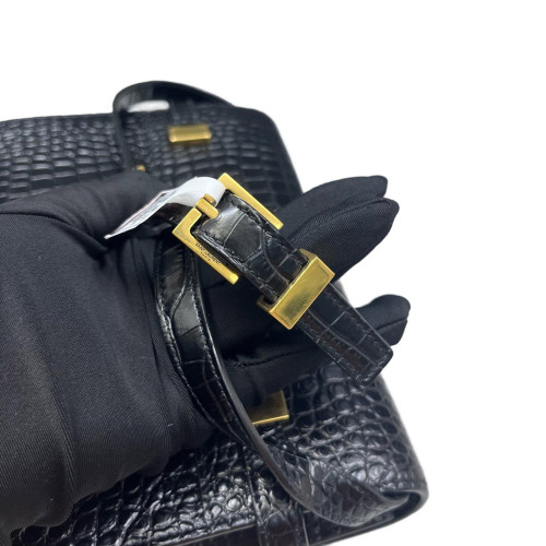 Yves Saint Laurent Small Manhattan Shoulder Bag Calfskin Crocodile Embossed Black Yves Saint Laurent Small Manhattan Shoulder Bag Calfskin Crocodile Embossed Black