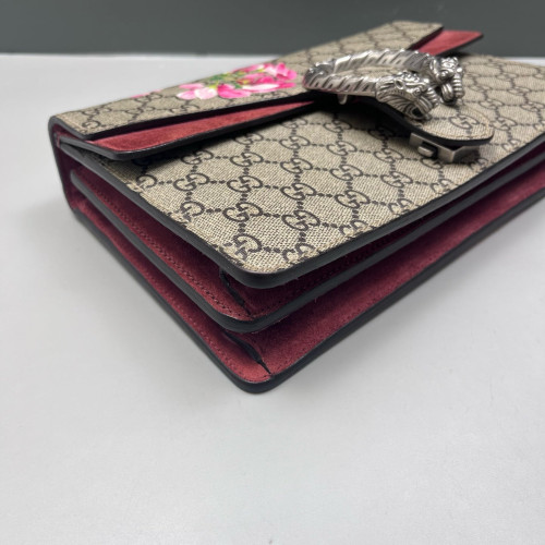 Gucci Flora Meium Dionysus GG Supreme Monogram Beige Black Pink Gucci Flora Meium Dionysus GG Supreme Monogram Beige Black Pink