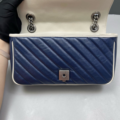 Gucci Chevron Small GG Marmont Calfskin Dark Navy Gucci Chevron Small GG Marmont Calfskin Dark Navy