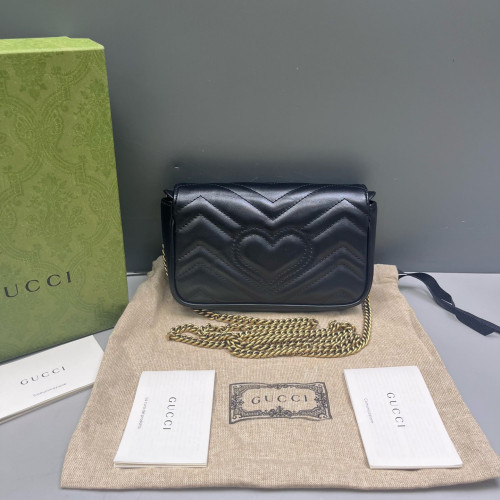 Gucci Chevron Super Mini GG Marmont Calfskin Black Gucci Chevron Super Mini GG Marmont Calfskin Black
