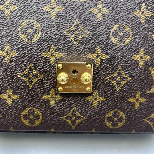Louis Vuitton Pochette Metis Monogram Brown