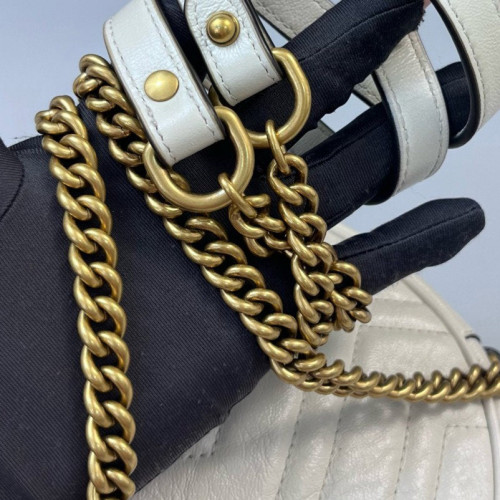 Gucci Chevron GG Marmont Round Mini Bag Calfskin White Gucci Chevron GG Marmont Round Mini Bag Calfskin White