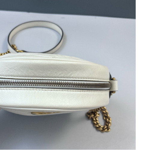 Gucci Chevron GG Marmont Round Mini Bag Calfskin White Gucci Chevron GG Marmont Round Mini Bag Calfskin White