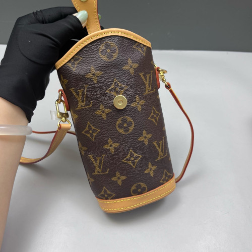 Louis Vuitton Fold Me Pouch Monogram Brown Louis Vuitton Fold Me Pouch Monogram Brown
