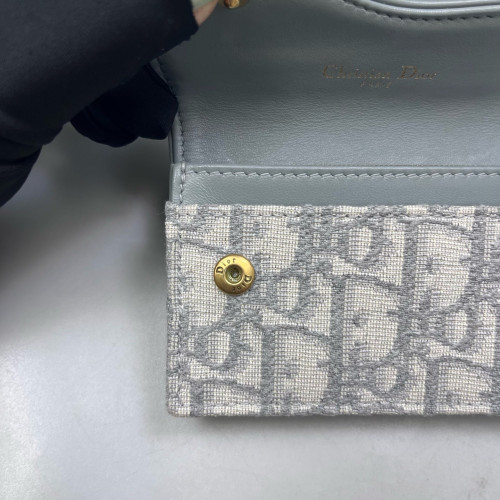 Dior Saddle Bloom Card Holder Oblique Grey Dior Saddle Bloom Card Holder Oblique Grey