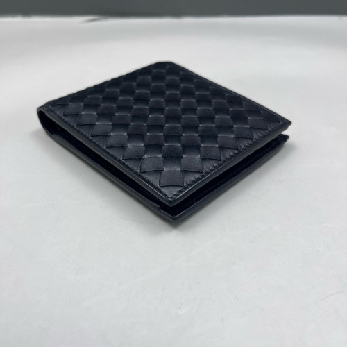 Bottega Veneta Compact Wallet Calfskin Intrecciato Black