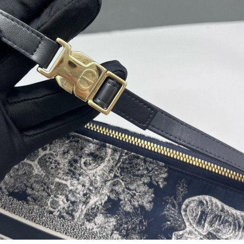 Dior Diortravel Nomad Pouch Canvas Navy Blue