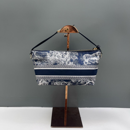 Dior Diortravel Nomad Pouch Canvas Navy Blue