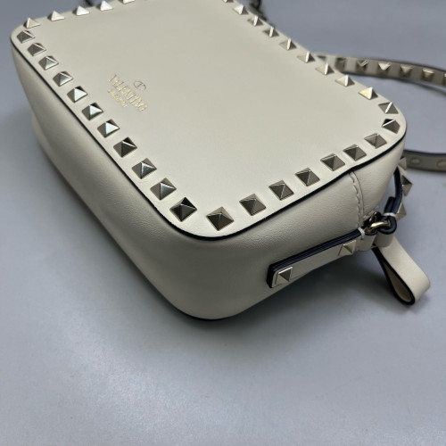 Valentino Rockstud Camera Case Calfskin Beige