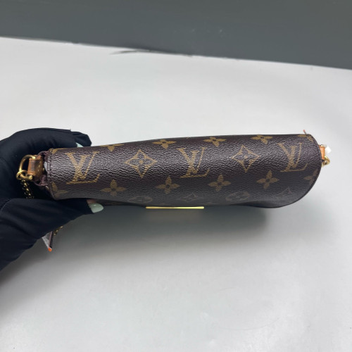 Louis Vuitton Favorite MM Monogram Brown