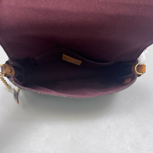 Louis Vuitton Favorite MM Monogram Brown