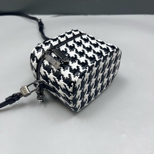 Dior Mini Top Handle Vanity Case Houndstooth Black White Dior Mini Top Handle Vanity Case Houndstooth Black White