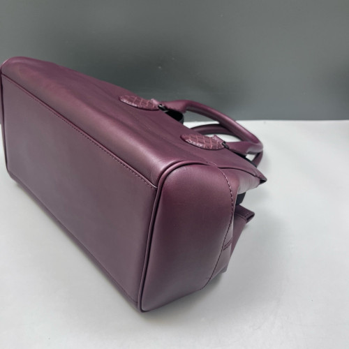 Bottega Veneta Two-Way Bag Calfskin Intrecciato Nappa Purple
