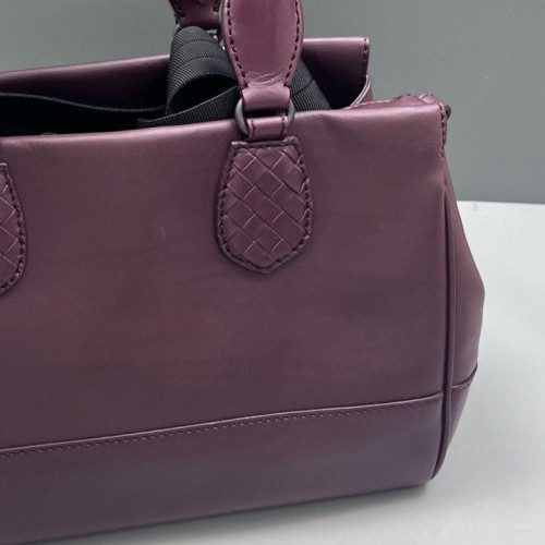 Bottega Veneta Two-Way Bag Calfskin Intrecciato Nappa Purple