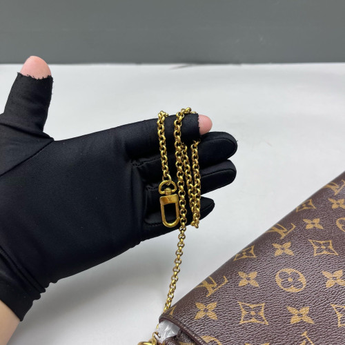 Louis Vuitton Favorite MM Monogram Brown