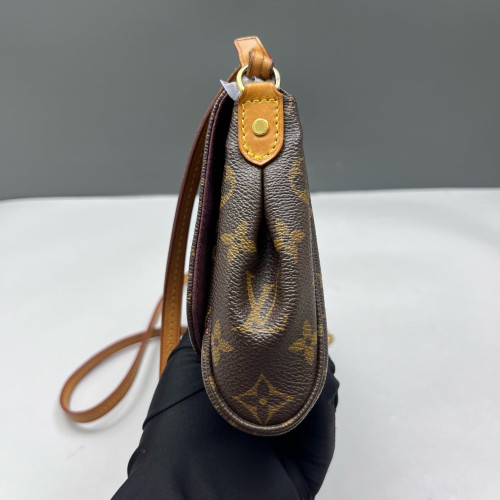 Louis Vuitton Favorite MM Monogram Brown