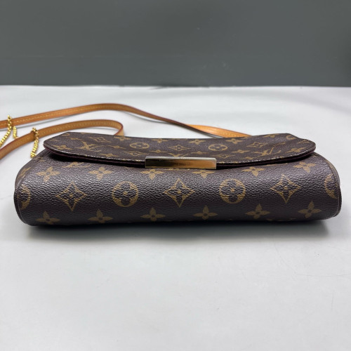 Louis Vuitton Favorite MM Monogram Brown