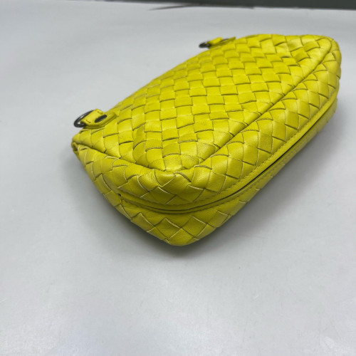 Bottega Veneta Shoulder Bag Calfskin Intrecciato Light Green