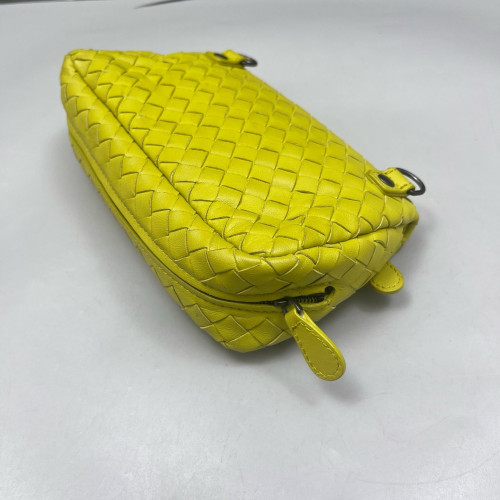 Bottega Veneta Shoulder Bag Calfskin Intrecciato Light Green