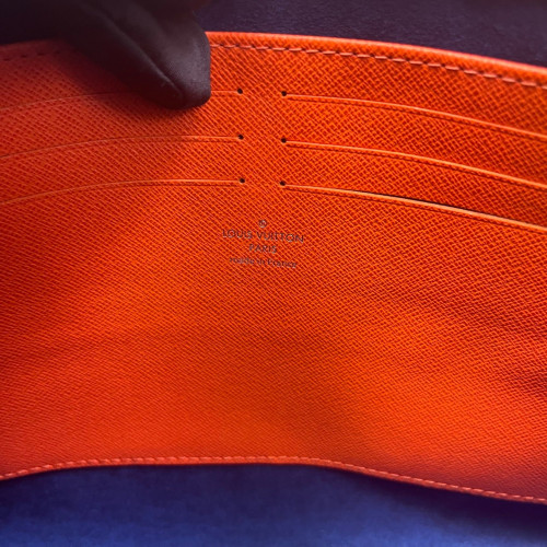 Louis Vuitton Pochette Voyage MM Epi Blue Black Red