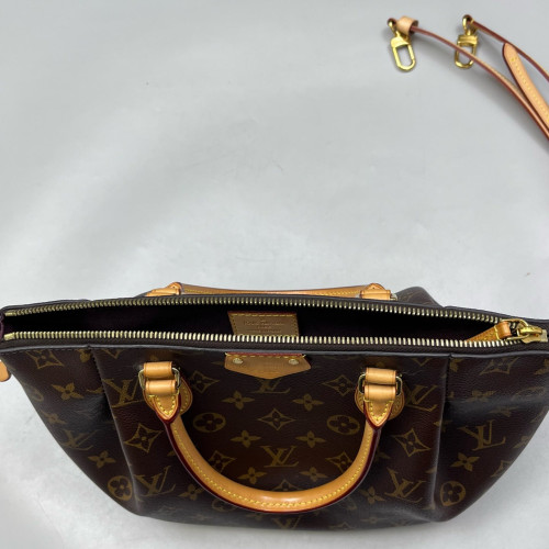 Louis Vuitton Turenne PM Monogram Brown