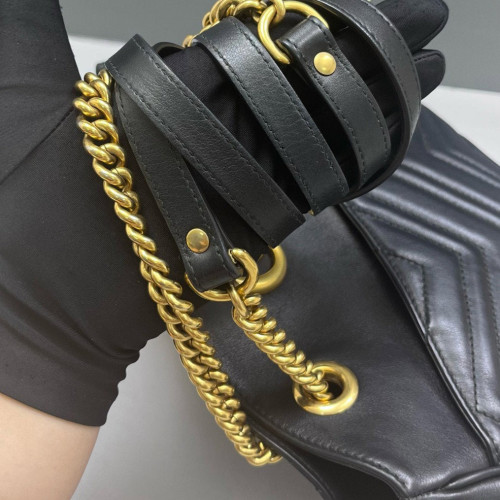 Gucci Chevron Shoulder Bag Calfskin Black