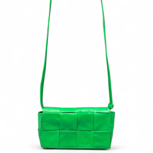 Bottega Veneta The Belt Cassette Bag Lambskin Maxi Intrecciato Green