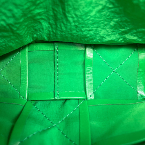 Bottega Veneta The Belt Cassette Bag Lambskin Maxi Intrecciato Green