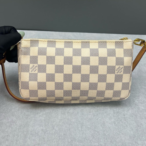 Louis Vuitton Pochette Accessories Damier Azur White Louis Vuitton Pochette Accessories Damier Azur White