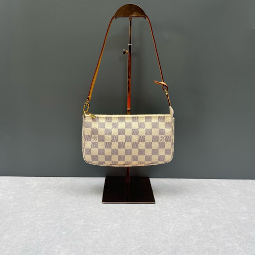Louis Vuitton Pochette Accessories Damier Azur White Louis Vuitton Pochette Accessories Damier Azur White