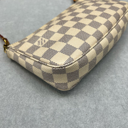 Louis Vuitton Pochette Accessories Damier Azur White Louis Vuitton Pochette Accessories Damier Azur White