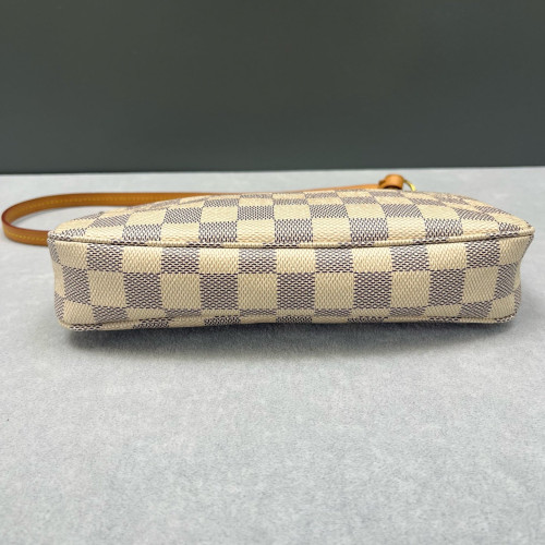 Louis Vuitton Pochette Accessories Damier Azur White Louis Vuitton Pochette Accessories Damier Azur White